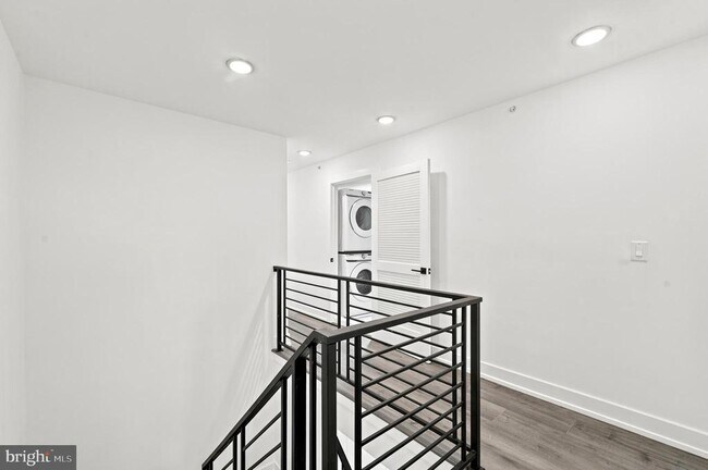 Building Photo - 1514 S 22nd St