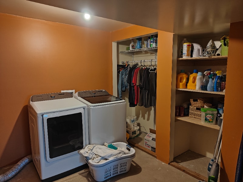 Building Photo - 87 N 1525 W