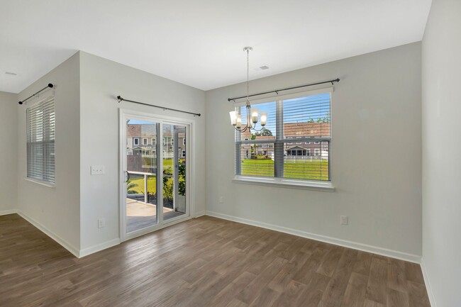 Building Photo - Beautiful One Story home in McKewn
