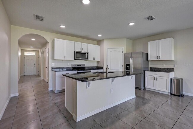 Building Photo - 1466 Mary Belle Ave