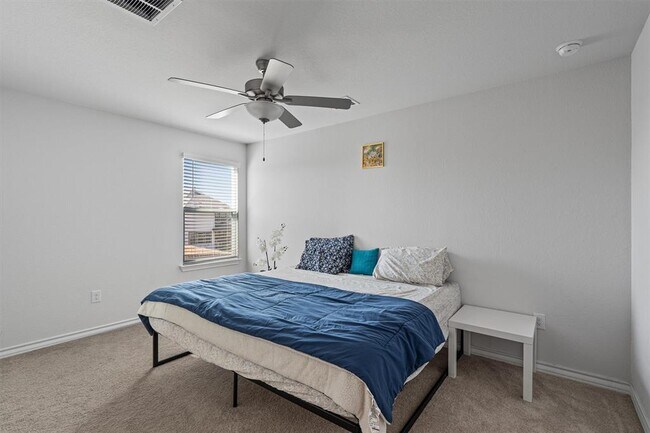 Building Photo - 11600 Caithness Way