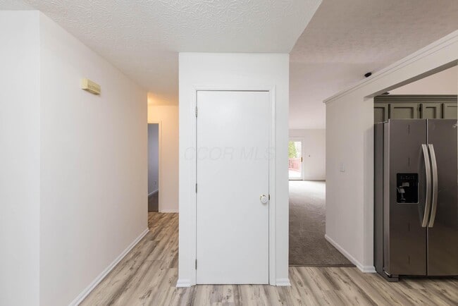 Building Photo - 2423 Sutter Pkwy