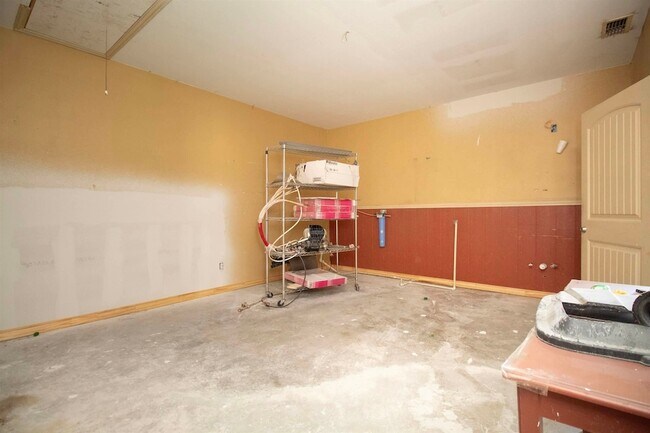 Building Photo - 5029 US-83