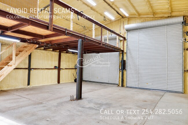 Building Photo - 112 Jesse James Dr