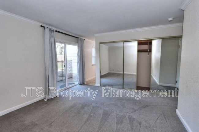 Building Photo - 9221 Rock Canyon Way