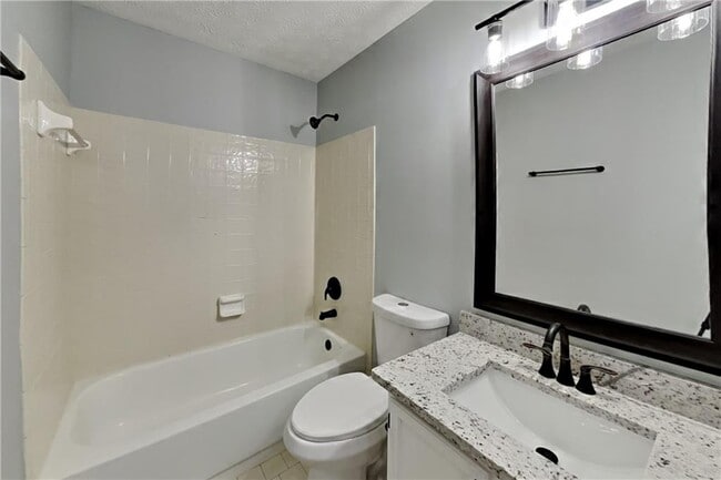 Building Photo - 524 Meadowfield Ct