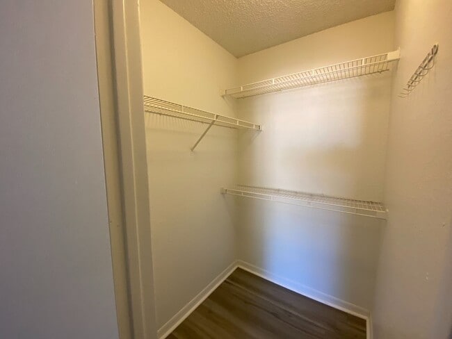 Building Photo - 5701 Gatlin Ave