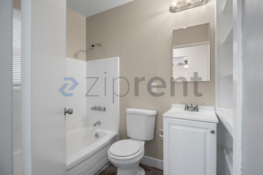 Building Photo - 24035 2nd St