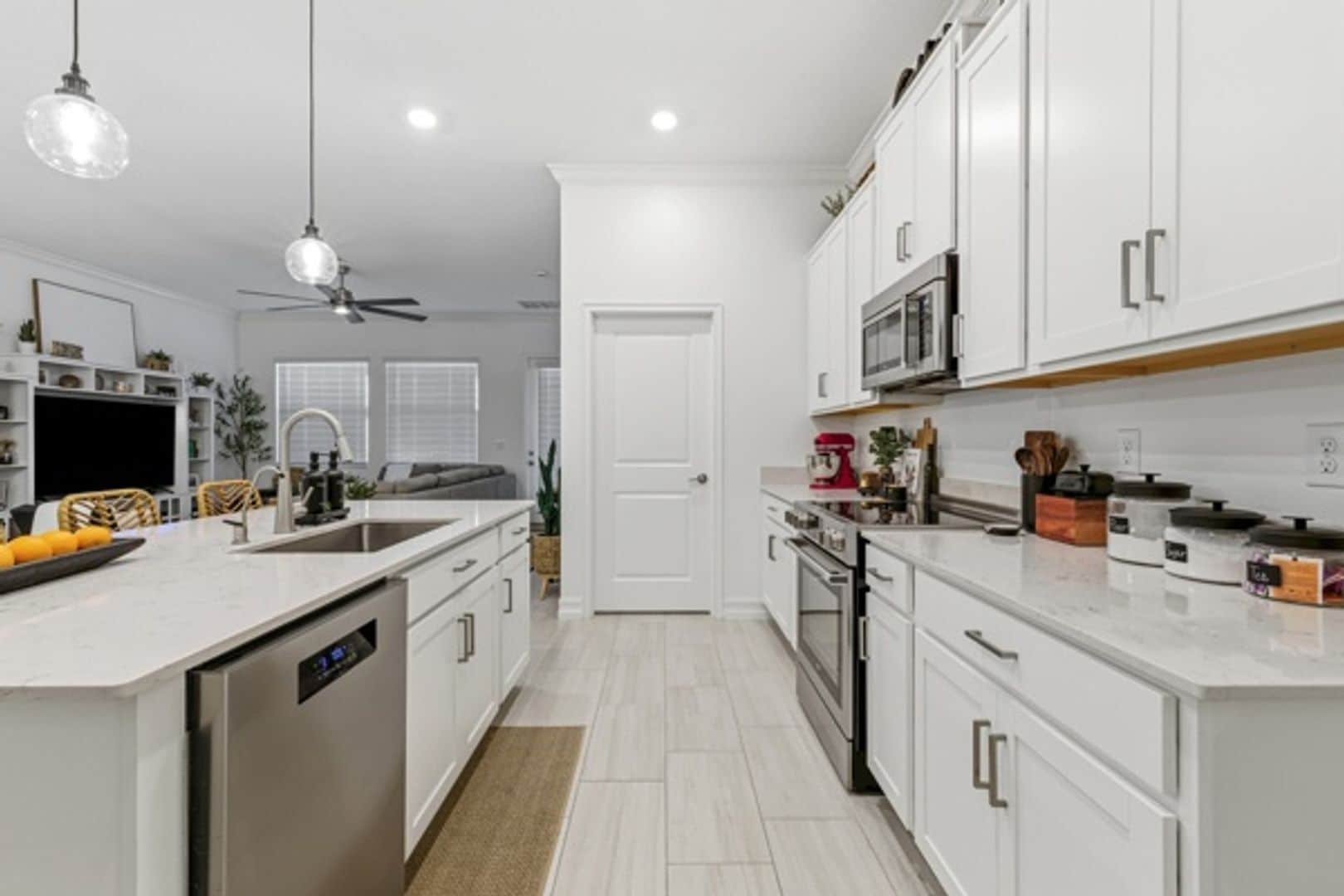 Building Photo - 7410 S Faul St