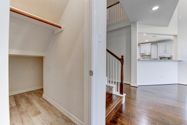 Building Photo - 27502 Wilson Run Ln