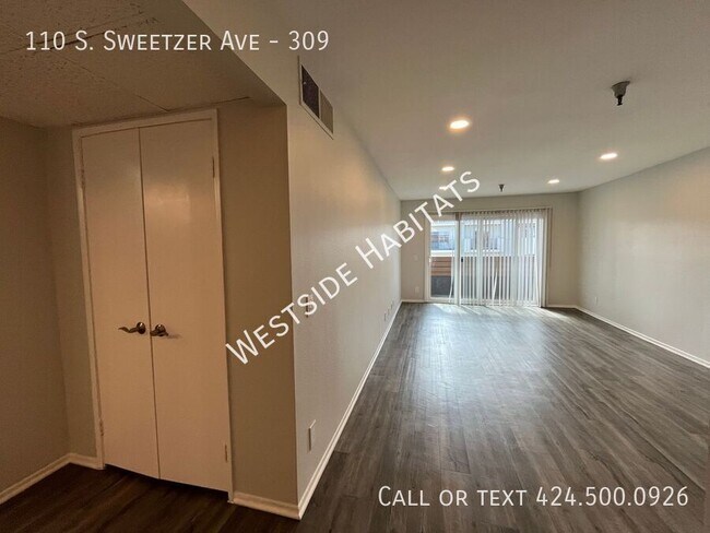 Building Photo - 110 Sweetzer Ave