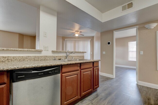 Building Photo - 6800 E Lake Mead Blvd