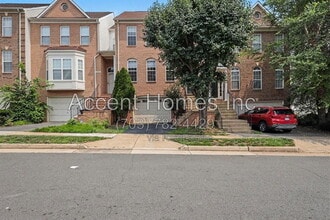 Building Photo - 21217 Millwood Sq