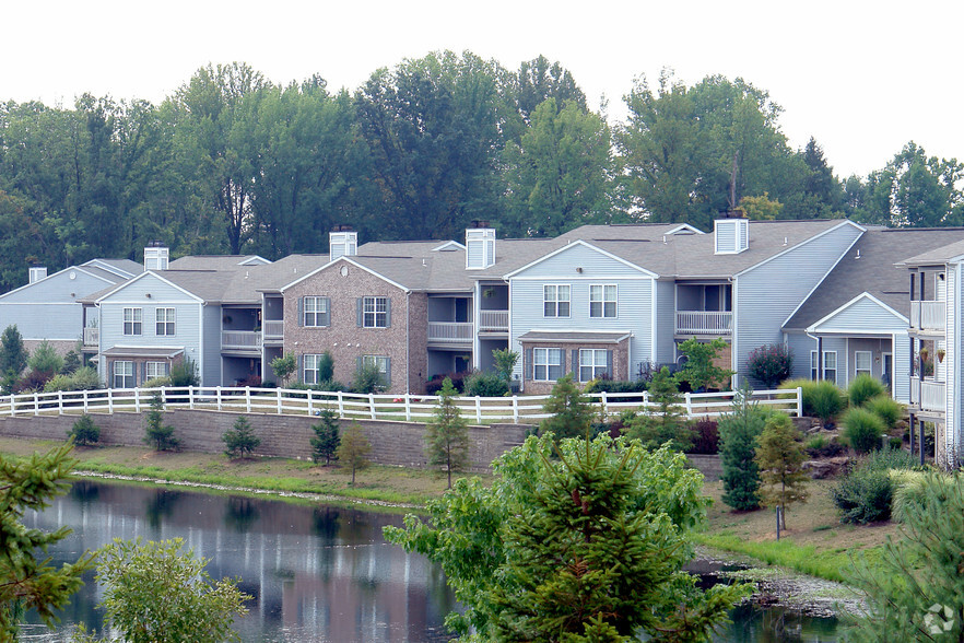 Primary Photo - Copper Creek Townhomes