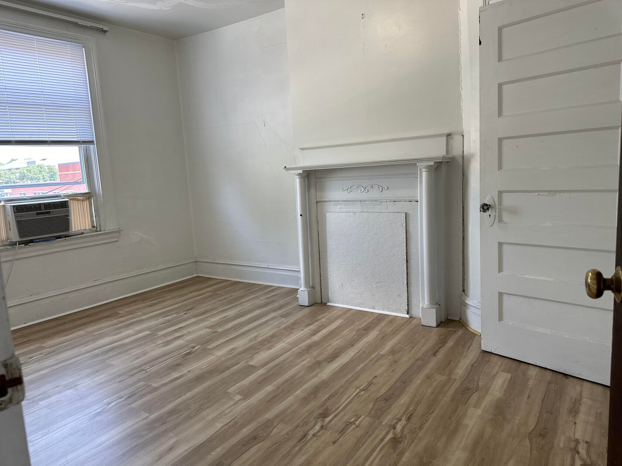 Building Photo - 5704 Darlington Rd