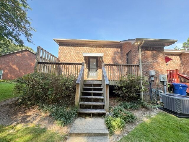 Building Photo - 6358 Olde Towne Dr