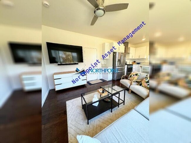 Building Photo - Fully furnished one-bedroom, one-bath condo
