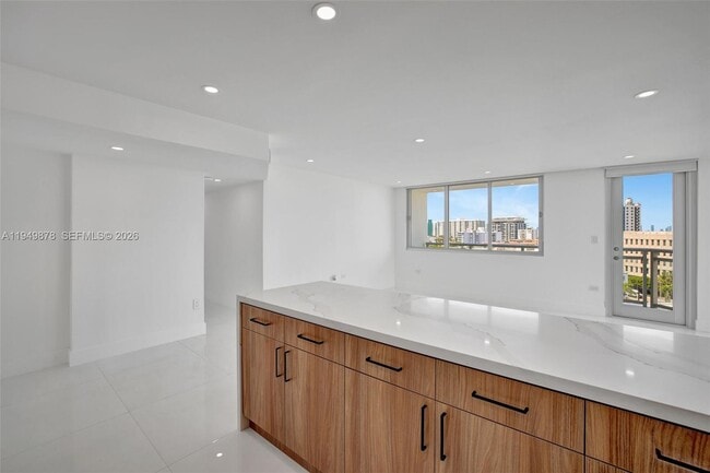 Building Photo - 7135 Collins Ave