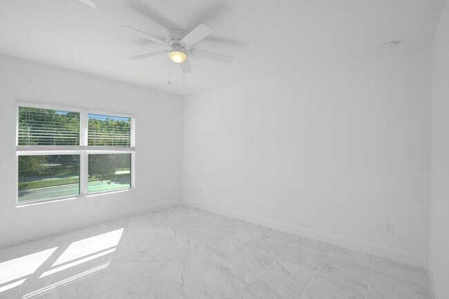 Building Photo - Gorgeous New 3 bedroom 2.5 Townhouse in Deerfield Beach, Sandpiper Pointe (2 Story)