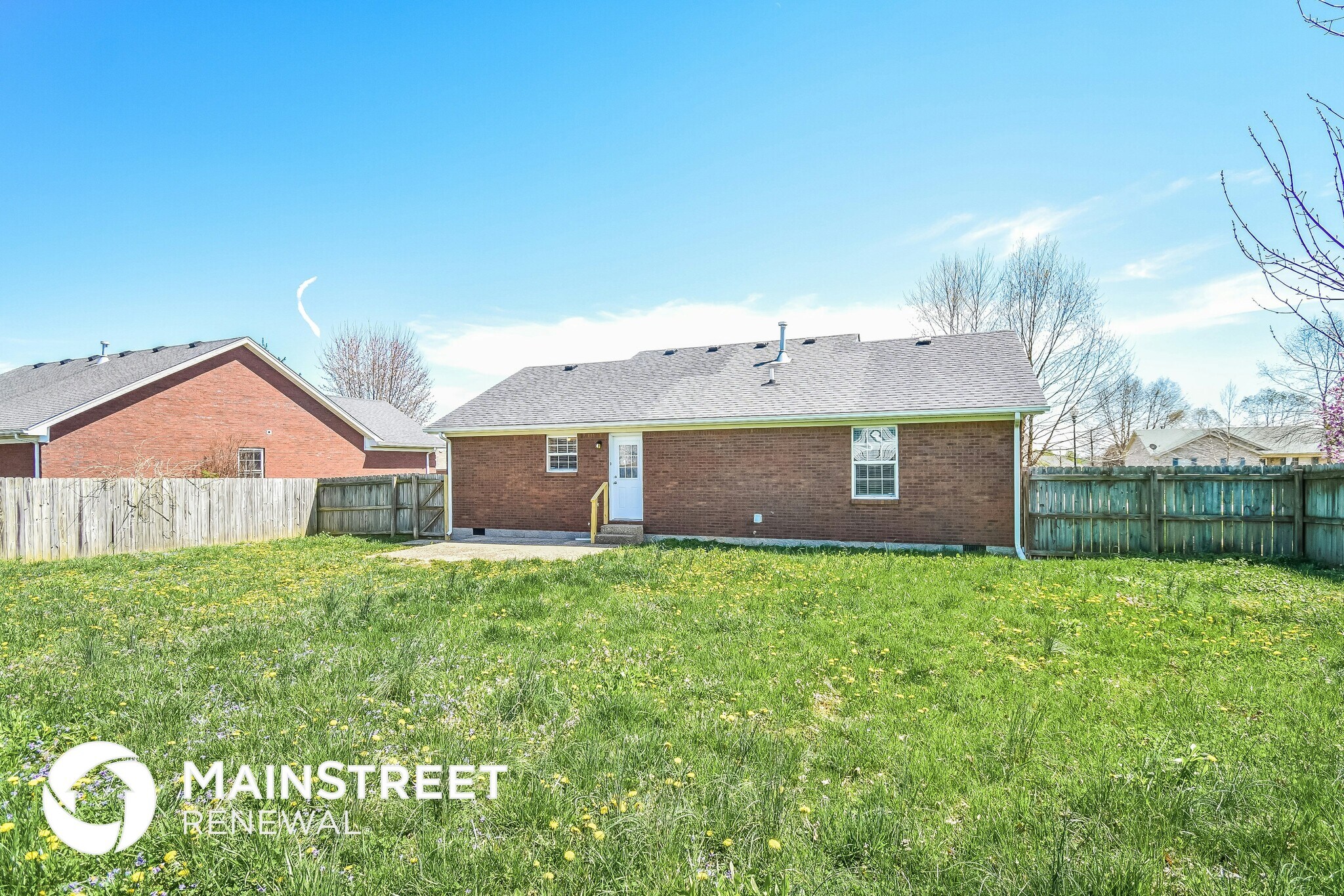 Building Photo - 173 Fern Way
