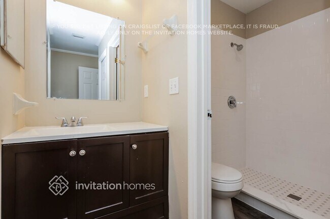 Building Photo - 9030 Dixiana Villa Cir