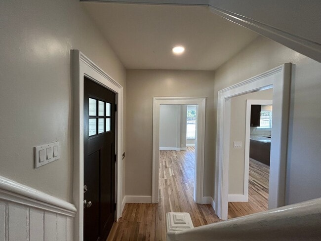 Building Photo - Vintage Aesthetic Meets Modern Glow-Up! Your Next Home Is Here!