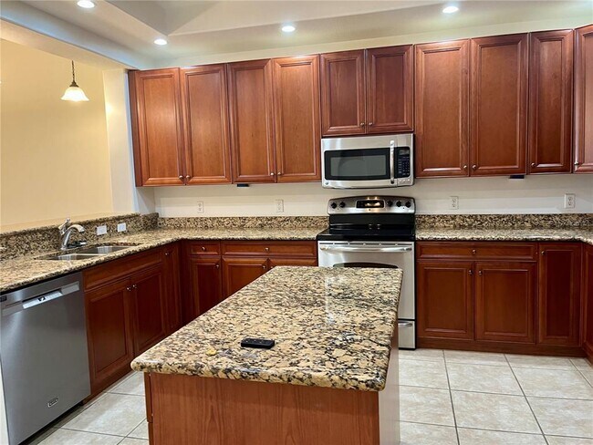 Building Photo - 1340 Rock Dove Ct