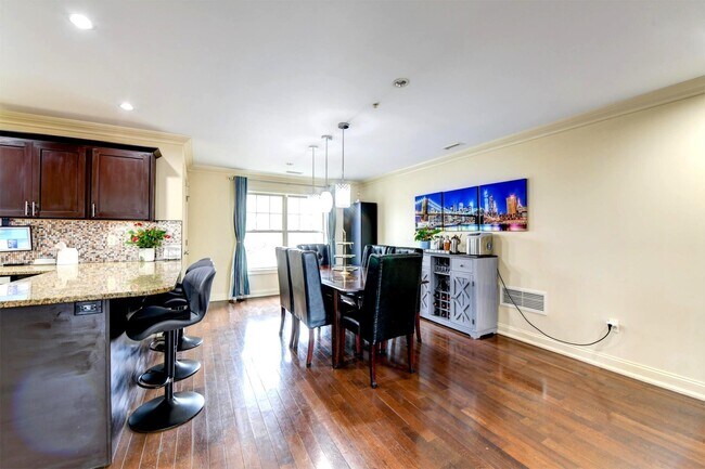 Building Photo - 1625 Paterson Plank Rd