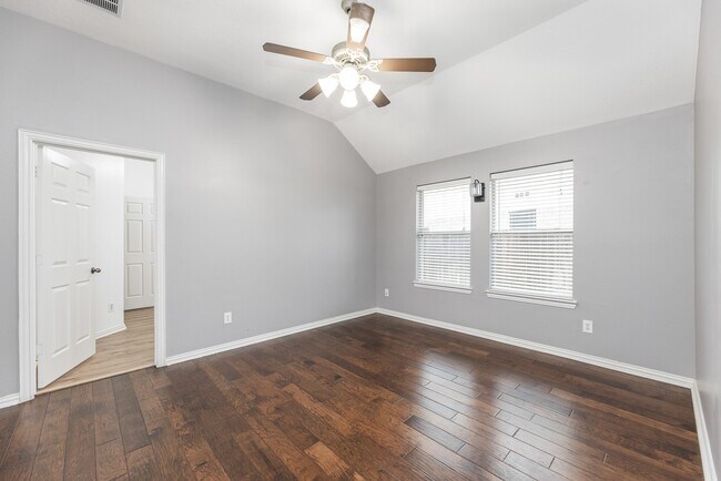 Building Photo - 8819 Rocky Knoll Ln