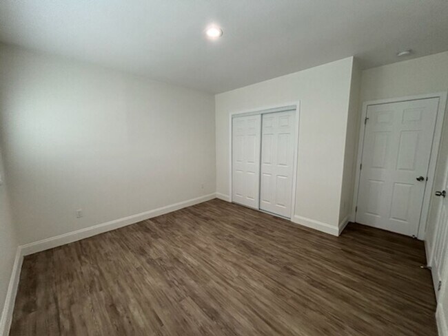 Building Photo - 5704 Wisteria Dr