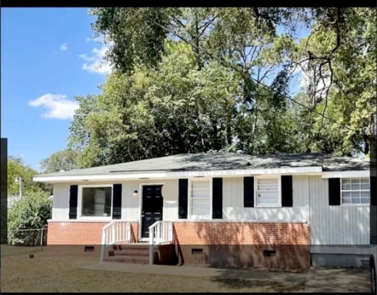 Building Photo - 2835 Wise St