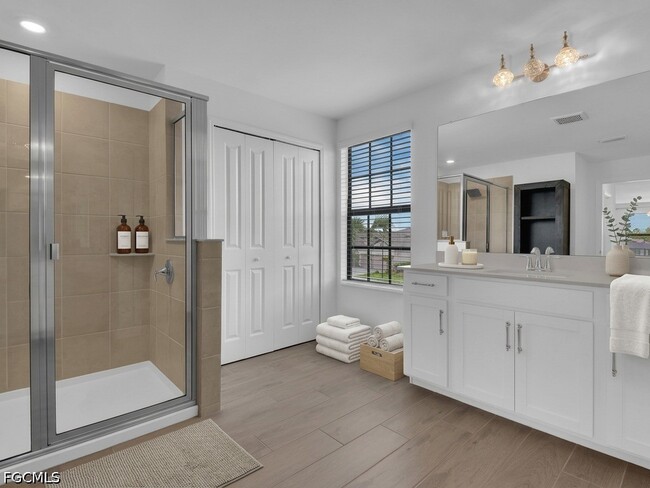 Building Photo - 10883 Timber Creek Dr