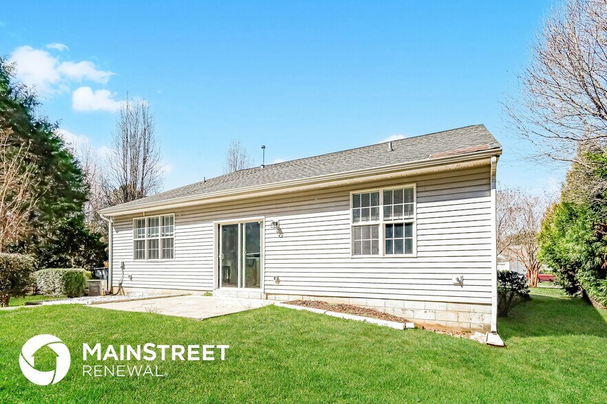 Building Photo - 13534 Quiet Stream Ct
