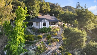 Building Photo - 314 Upper Lake Rd