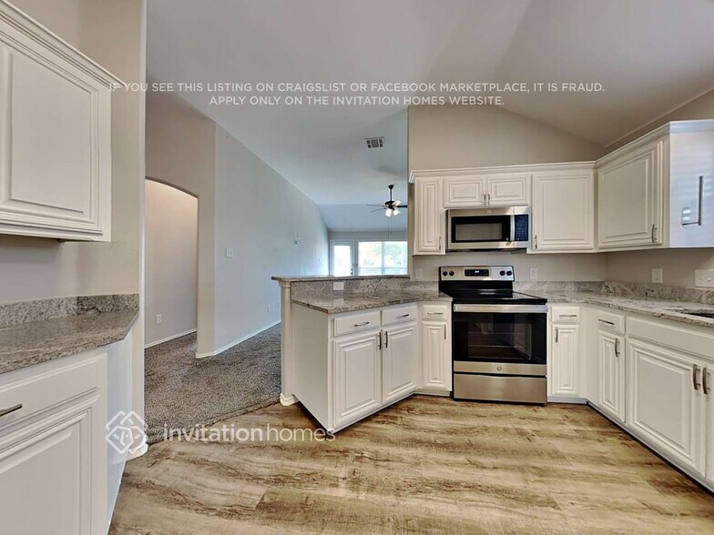 Building Photo - 115 Buckskin Dr