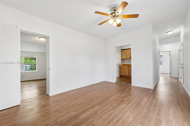 Building Photo - 1045 NW 115th St