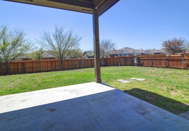Building Photo - 4501 Dennis Ln