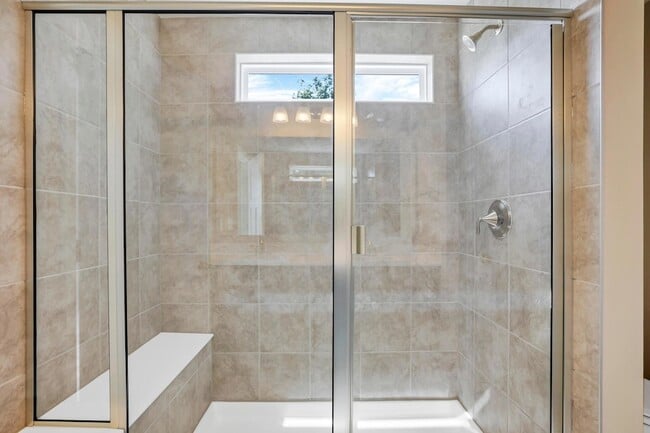 Building Photo - 7309 Celebration Dr