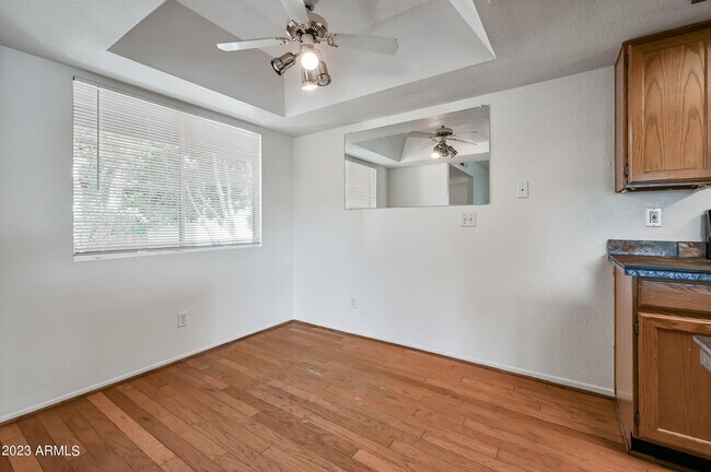Building Photo - 520 N Stapley Dr