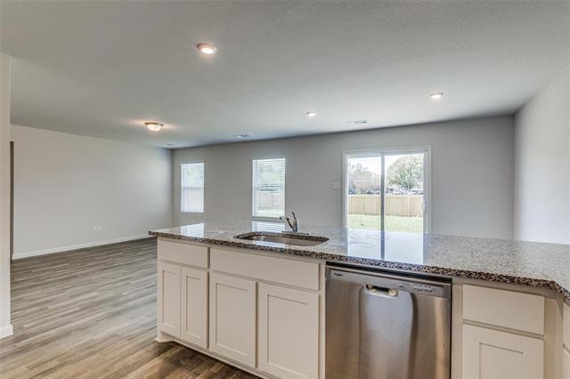 Building Photo - 3527 Chestnut Oak Dr