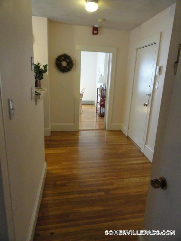 Building Photo - 402 Highland Ave