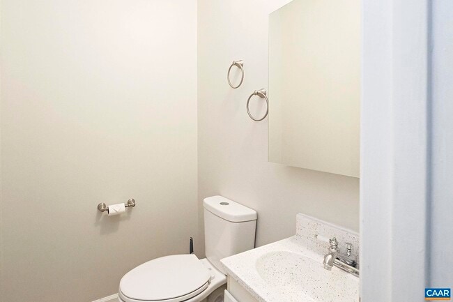 Building Photo - 930 Claudius Ct
