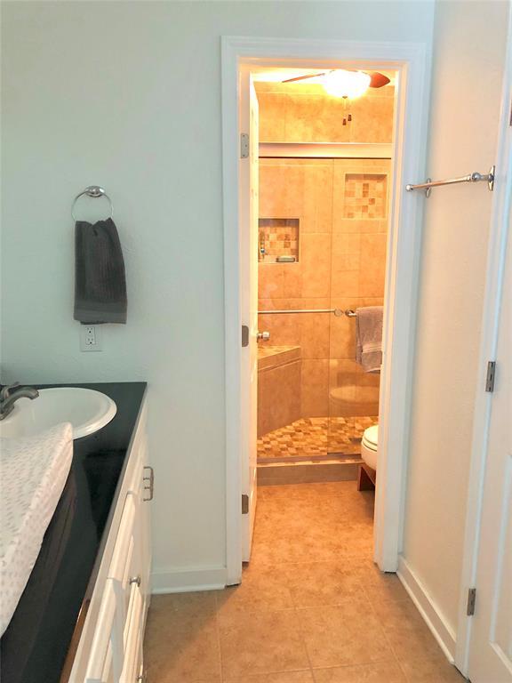 Building Photo - 10302 Annie Oakley Trail