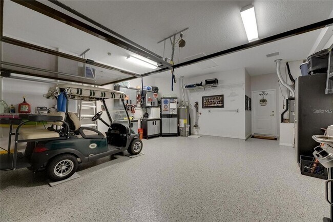 Building Photo - 2068 Sifield Greens Way