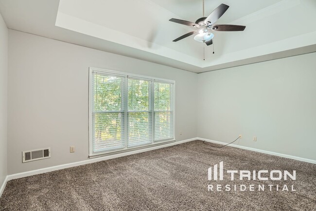 Building Photo - 7067 Brook Side Landing