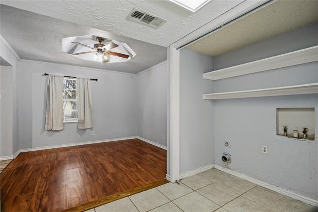 Building Photo - 1518 Camelia Dr