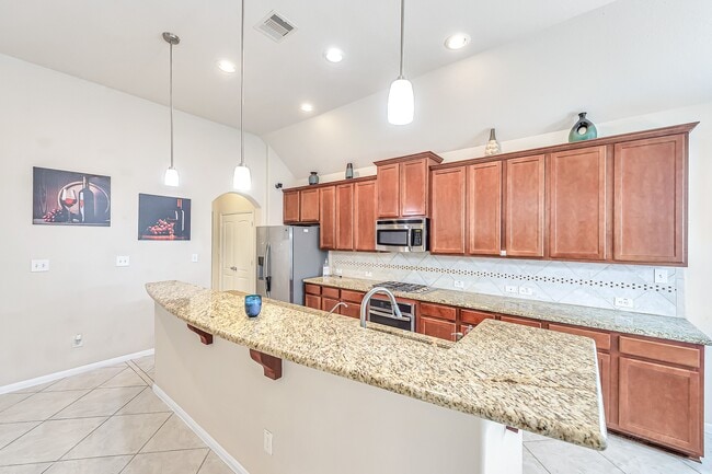 Building Photo - 9211 Union Meadow Ln