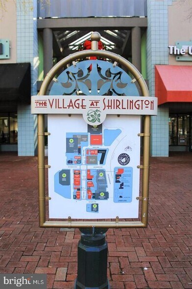 Building Photo - 3616 Kemper Rd