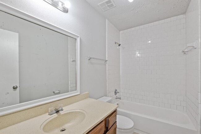 Building Photo - 5420 Ridge Wind Ln