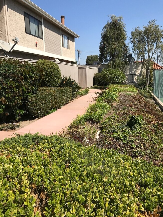 Front Walkway from secure gate - 2289 190th St
